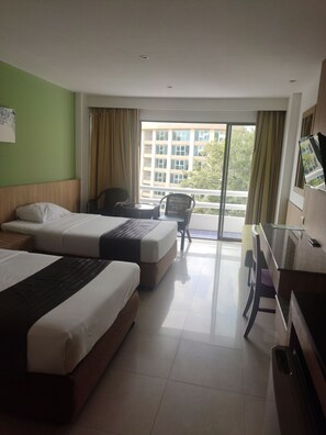 Coffres-forts dans les chambres, Wi-Fi gratuit