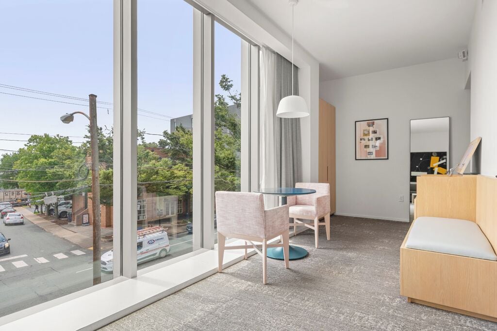 premier room, 1 king bed | 1 bedroom, premium bedding, down duvets, minibar