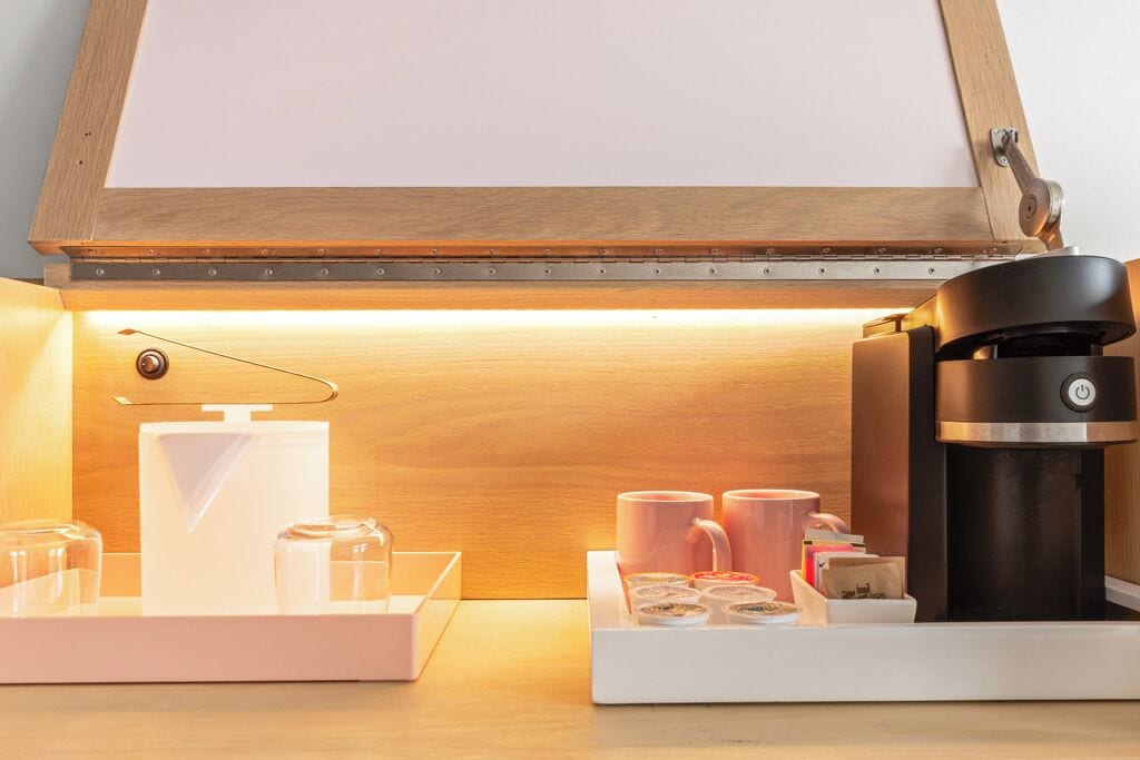 1 bedroom, premium bedding, down duvets, minibar