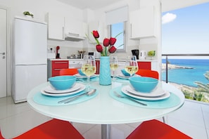 Dining - Erika Apartment with Panoramic Sea View in Coralli (Paralimni)