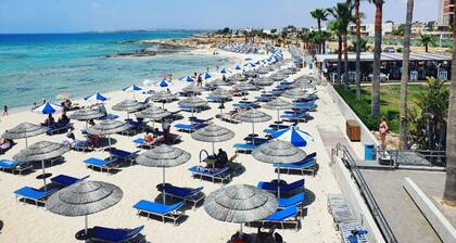 IOANNA - 3BD VILLA only 100m from the Mediterranean Sea