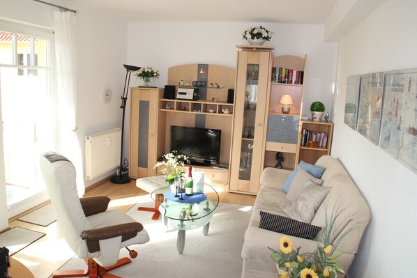 Familienapartment | Wohnzimmer | Flachbildfernseher