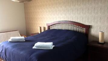 3 Schlafzimmer, Bügeleisen/Bügelbrett, kostenloses WLAN, Bettwäsche