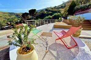 Seasonal outdoor pool, sun loungers - Al 33 Giri (Cefalù)