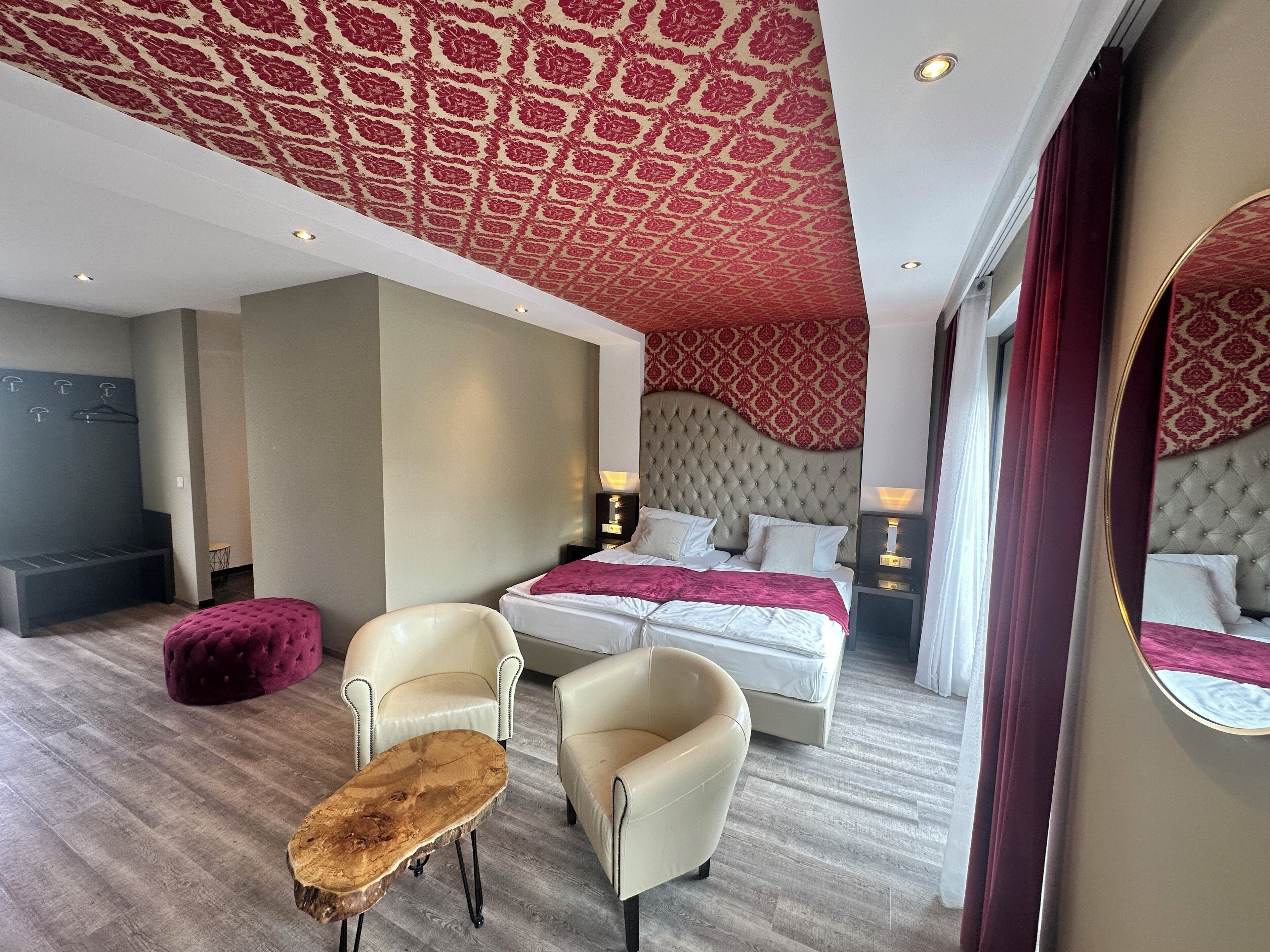 Luksus-dobbeltværelse - 2 enkeltsenge | Individuelt design, individuel indretning, skrivebord