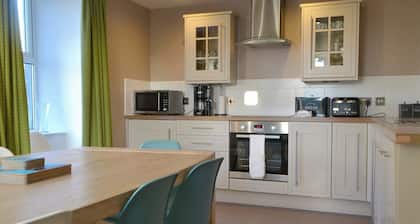5 bedroom accommodation in Dornoch, near Tain