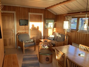 2 bedrooms, individually decorated, individually furnished - Siljansnäs Stugby (Siljansnas)