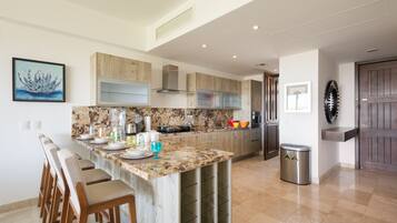 Family Apartment | Private kitchen | Cleaning supplies