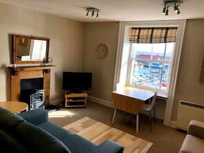 Apartment (Puffin) | Living area - Tay Pearls - The Nestings (Arbroath)