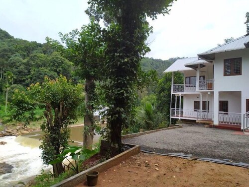 Ripples N Rocks Homestay  spicy  spellbinding  speactacular