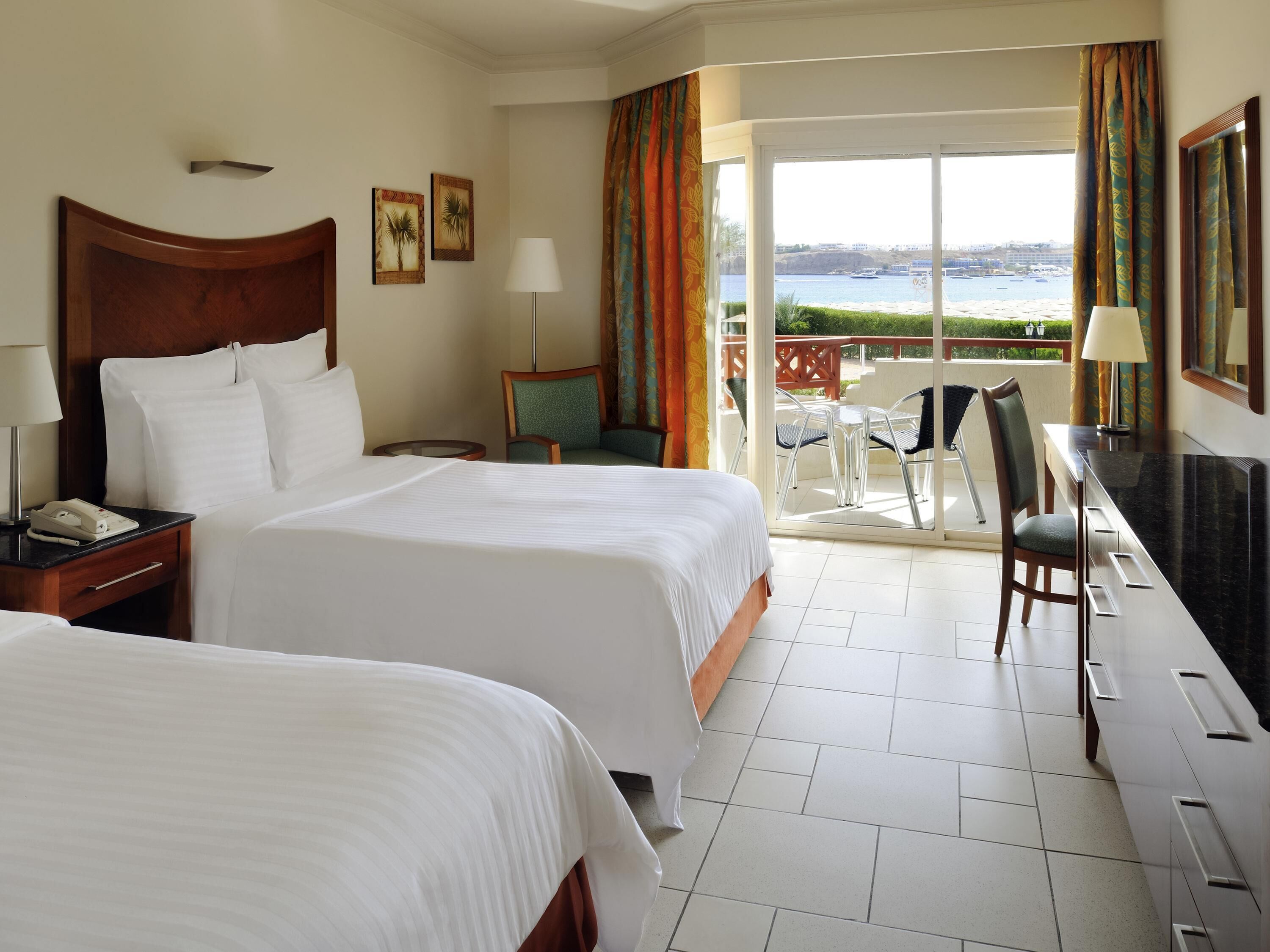 Minibar, in-room safe, iron/ironing board, free WiFi