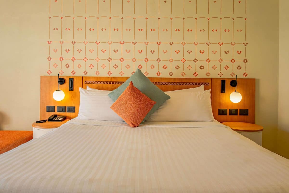 Minibar, värdeförvaringsskåp på rummet och strykjärn/strykbräda