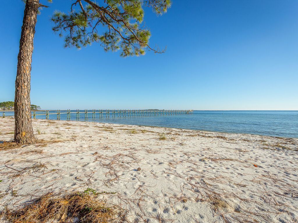 Ladderville Guest House on \old\ St. Teresa Beach, Panacea, FL Vacation