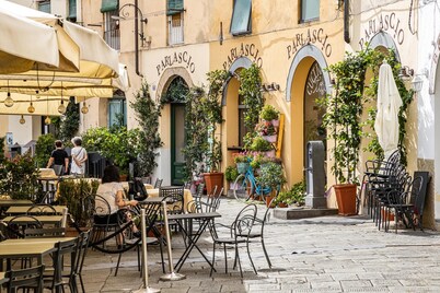 Apartment with all conforts, wifi + parking + elevator + AC and terrace