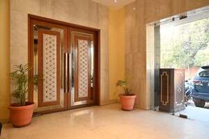 Televisión LED 32 pulgadas con canales de televisión por cable