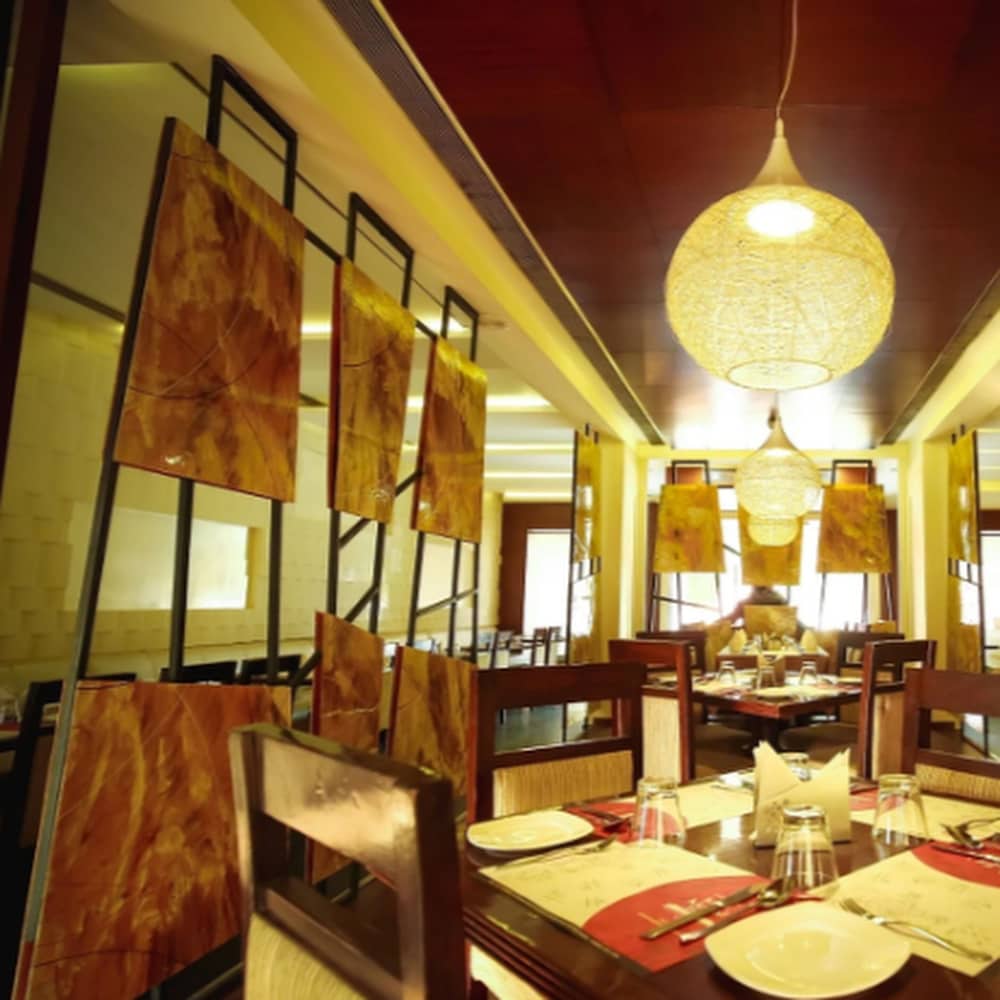 Hotel Gwalior Regency by null