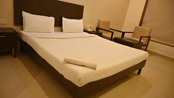 Superior Room | 1 bedroom, premium bedding, in-room safe, individually decorated