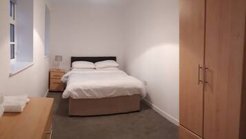 1 bedroom, individually decorated, individually furnished