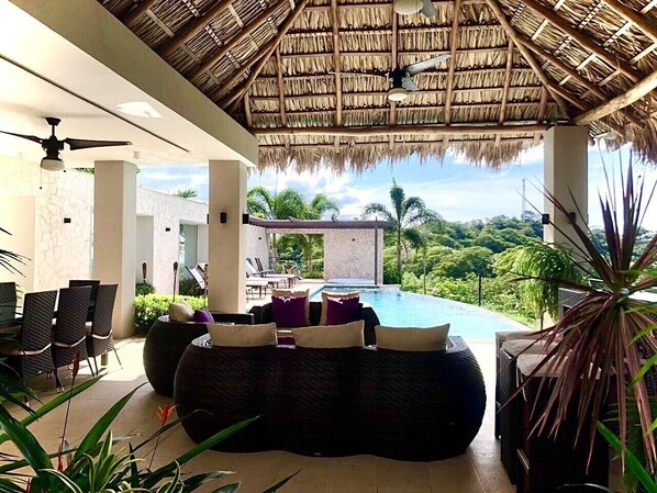 Outdoor pool, an infinity pool