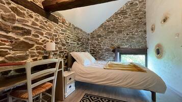 2 Schlafzimmer, Schreibtisch, kostenloses WLAN, Bettwäsche