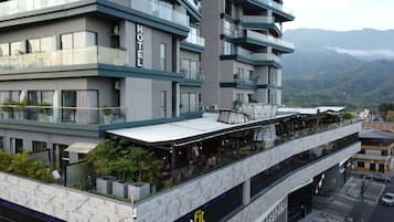 Fachada de la propiedad