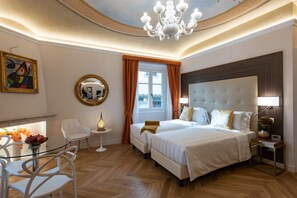 Suíte estúdio standard | Roupas de cama premium, cofres nos quartos, individualmente decorados
