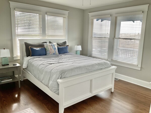 3 bedrooms, iron/ironing board, travel cot, free WiFi