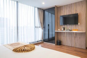 Room - BridgeLakeside Hotel Hanoi (Hanoi)