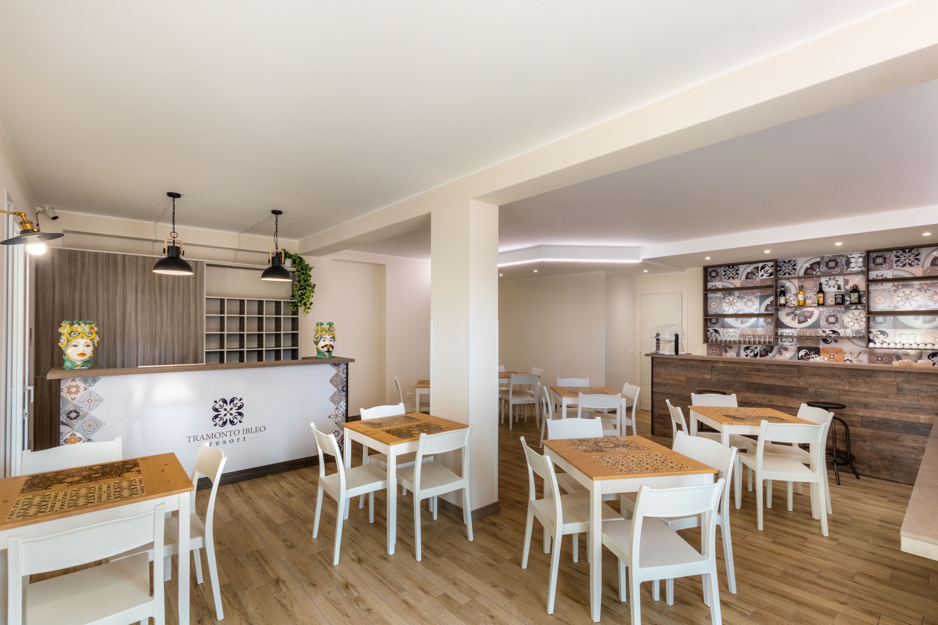 Se ofrece un desayuno a la carta (10 EUR por persona)