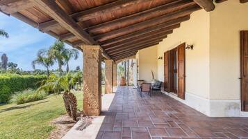 Luxury-Villa | Terrasse/Patio