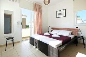 2 Schlafzimmer, Bügeleisen/Bügelbrett, Internetzugang, Bettwäsche