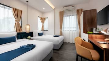 Estudio, 2 camas individuales (With Window) | Ropa de cama de alta calidad y minibar