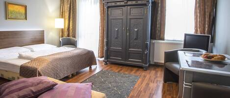 1 slaapkamer, een strijkplank/strijkijzer, wifi, beddengoed