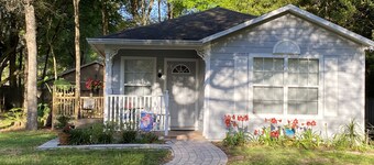 Private Cottage w / wasmachine / droger dicht bij vele attracties in de omgeving