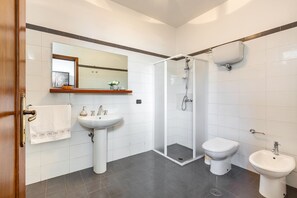 Standard-Haus, 1 Schlafzimmer | Badezimmer