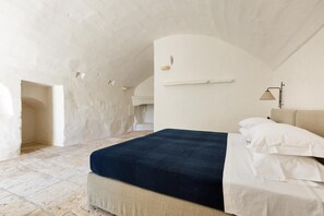 Luxury-Haus (9 Bedrooms) | 9 Schlafzimmer, Bügeleisen/Bügelbrett, kostenloses WLAN