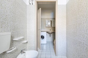 Standard-Haus, 2 Schlafzimmer | Badezimmer