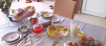 Friends House явля�ется гостеприемным домом который будет рад встретить любого
