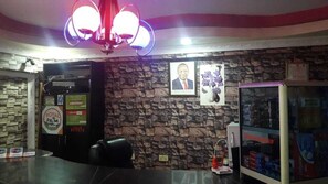 Reception - Royal Palm Hotel And Suites (Nakuru)