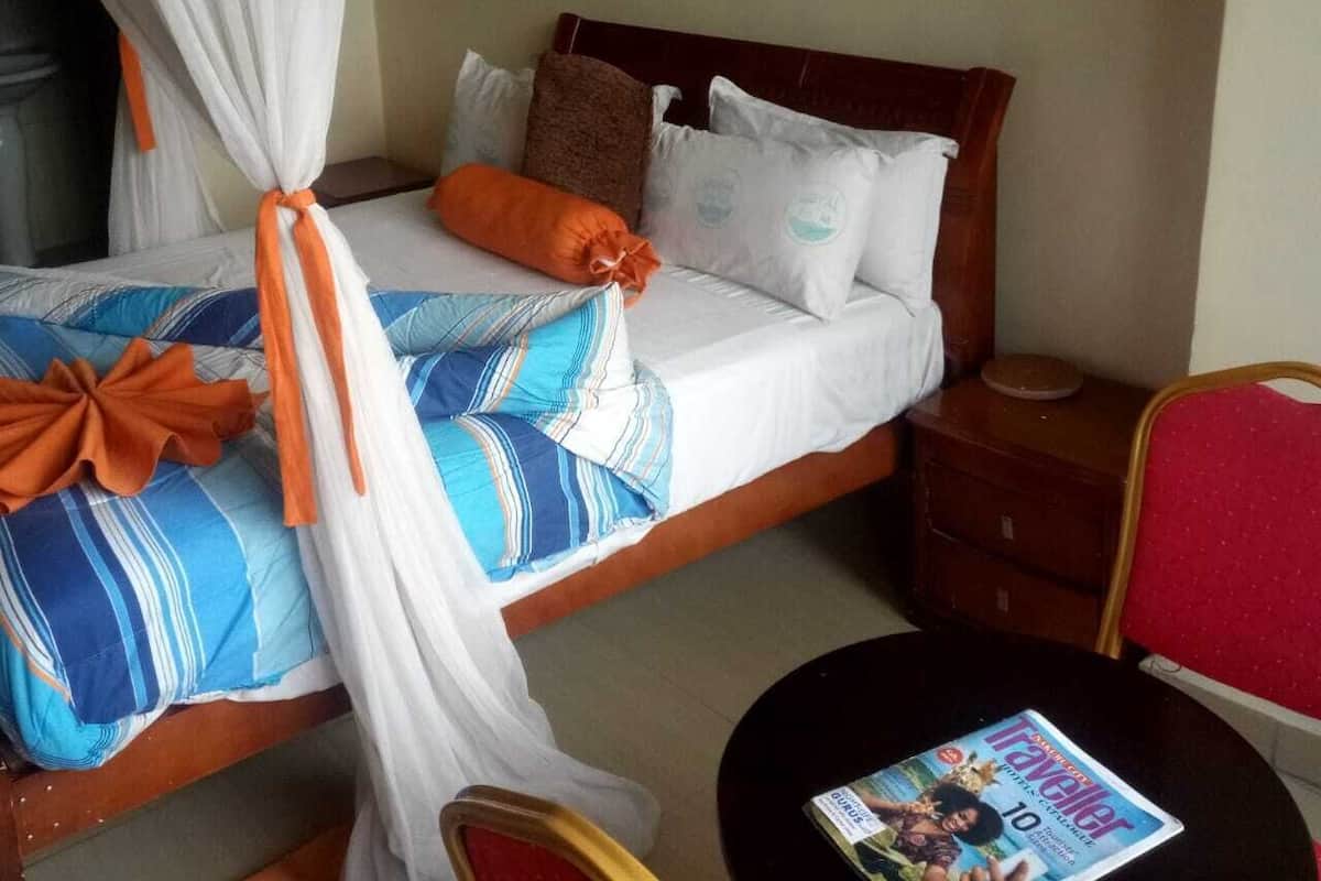 Desk, iron/ironing board, free WiFi, bed sheets