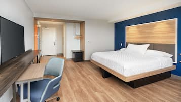Room, 1 King Bed, Accessible, Bathtub