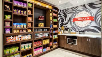 Snack bar