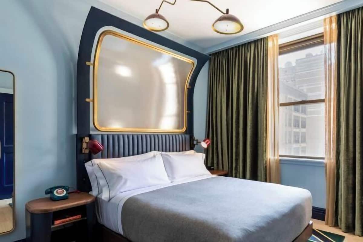 1 bedroom, in-room safe, desk, laptop workspace