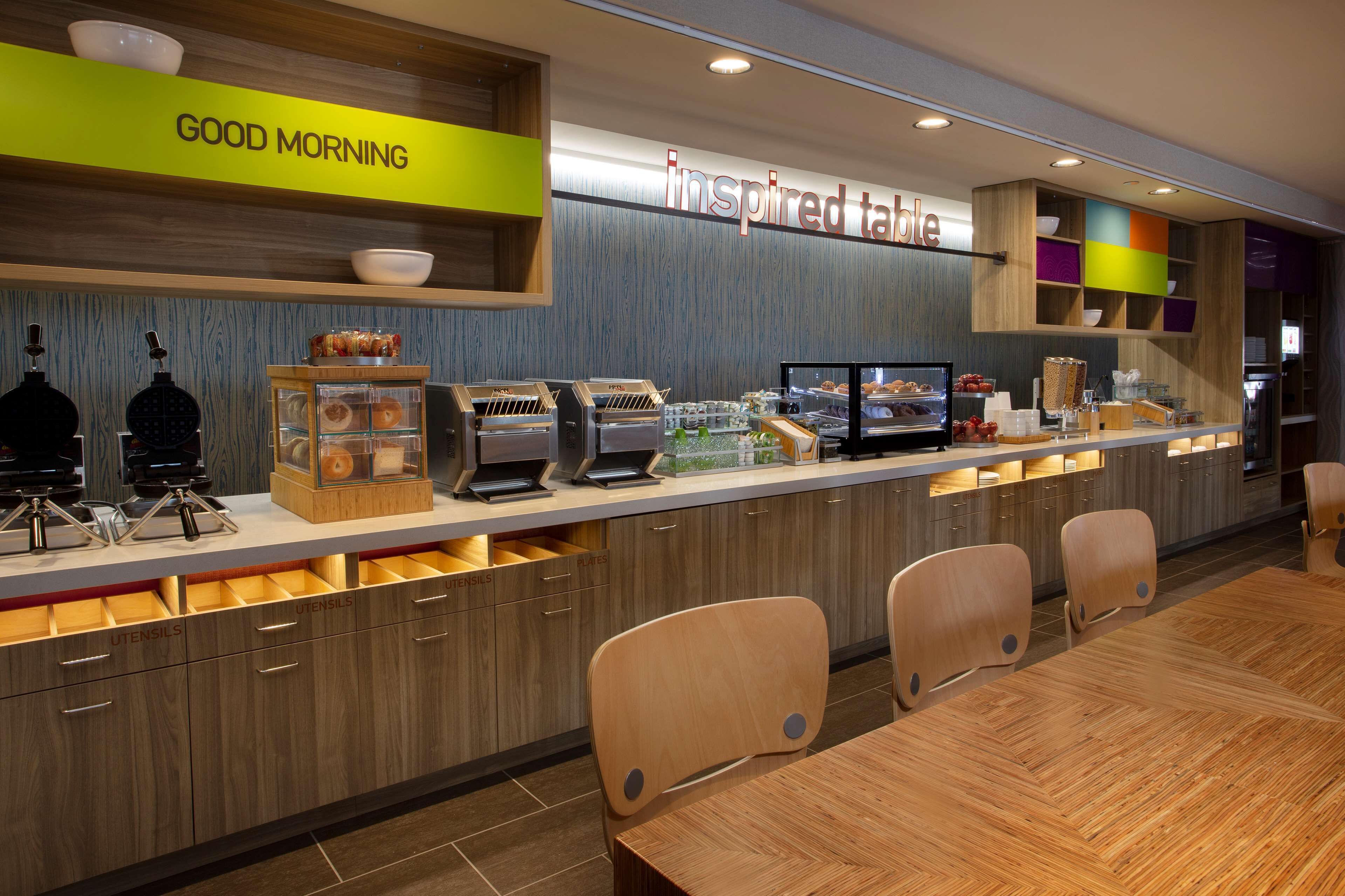 Termasuk sarapan bufet setiap hari 