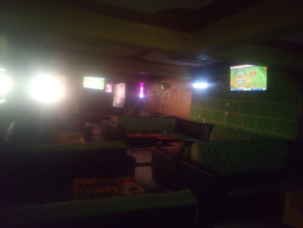 Sports bar