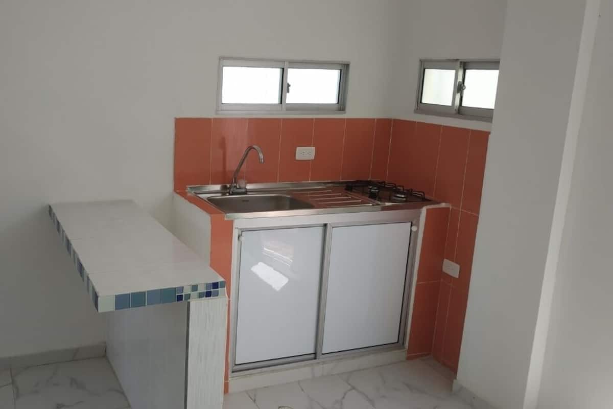 Kompor dan peralatan masak/sendok-piring