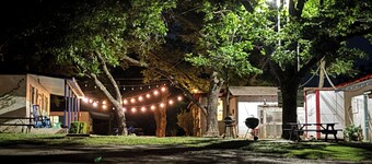 12: Spring Break Getaway - Warm & Cozy Family Suite, Fire Pit, 2 Queens