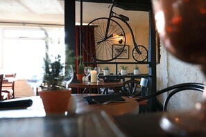 レストラン