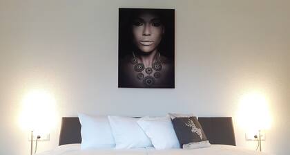Modern and spacious apartment for max. 4 people with mountain view and balcony