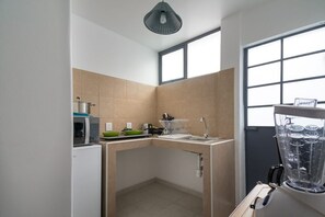 公寓 | 私人简易厨房 | 冰箱、微波炉、茶具/咖啡用具、烤面包机